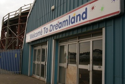 [Dreamland0262.jpg]