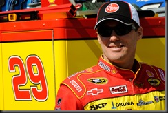 2010 Bristol Mar Kevin Harvick relaxes in garage 2010 Bristol Mar Kevin Harvick relaxes in garage