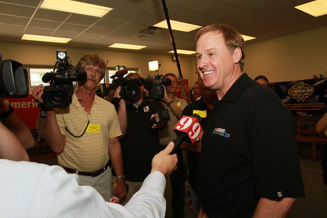 [2010 Daytona April NASCAR Day Rusty Wallace media[3].jpg]