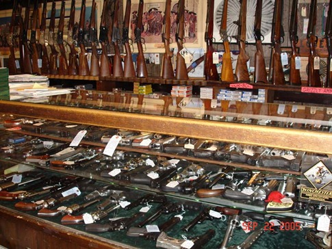 [loja de armas (11)[3].jpg]