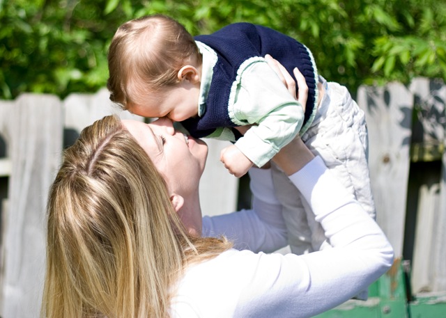 [Easter_2010_3803_edited-1[4].jpg]