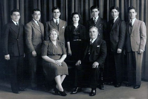Lavoie Family Crest. Valarioti#39;s Family