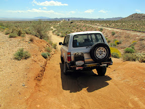 LandCruiser near Dos Cabezas Siding in Anza Borrego