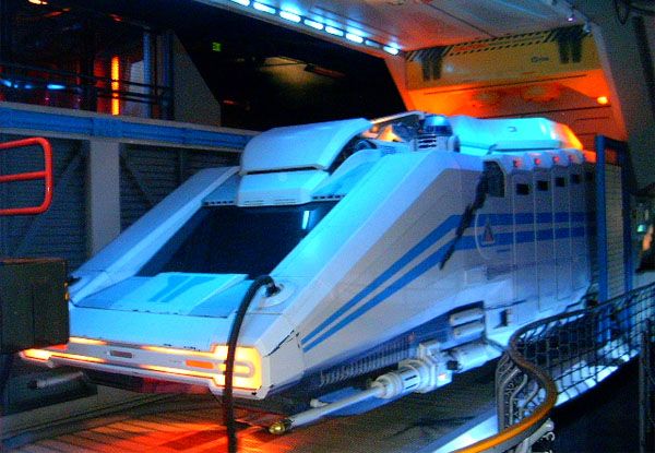 The Starspeeder 3000 (not a Pontiac Transport)