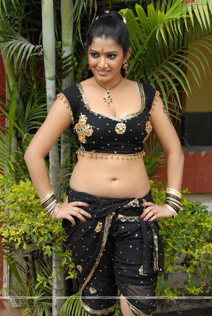 http://lh6.ggpht.com/_7XsFrm4tNMs/TBZ7M_S8wOI/AAAAAAAAA4c/7QFQDnS_o-Q/s800/taslimasheik12r.jpg