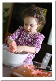 Cake Pops & Ali Table Dancing 004