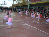 baile peques maristas.JPG
