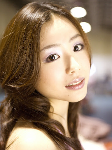 村主千香