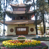 Tulpen+Tempel in een park