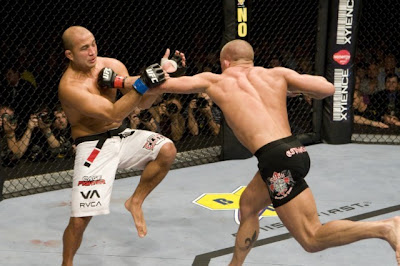 Жорж Сен-Пьер (Georges St. Pierre) и БиДжей Пенн (B. J. Penn)