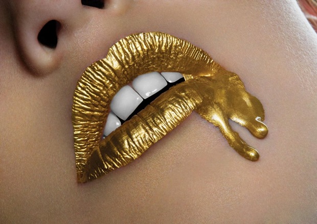Fashion-photography: Golden lips Fashion-photography: Golden lips