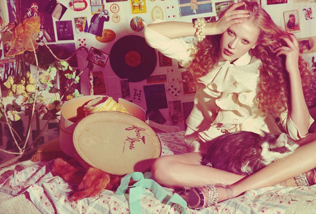 [18Classicfashionphotographyfemalemod.jpg]