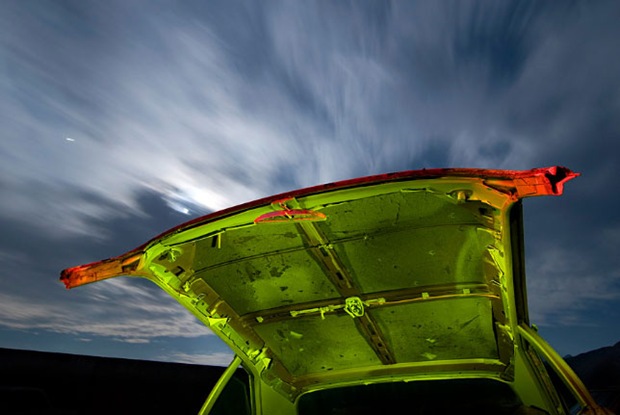 Abandoned-car -and-night-photography Abandoned-car -and-night-photography