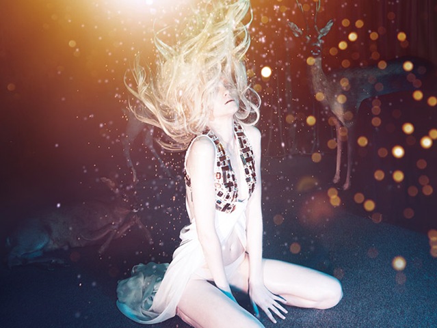 [5Lightinginfashionphotography3.jpg]