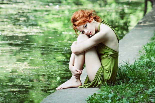 urban-women-photography-green urban-women-photography-green