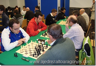 La Aurora de Estadilla, nuevo campeón provincial de ajedrez relámpago por equipos.