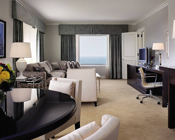 [fourseasonssuites[8].jpg]
