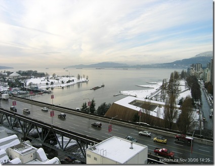 VancouverWebcam_snow_30-11-2006