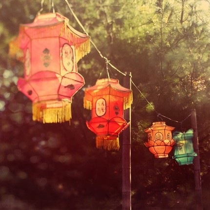 [Magiclanterns.irenesuchocki.etsy[3].jpg]