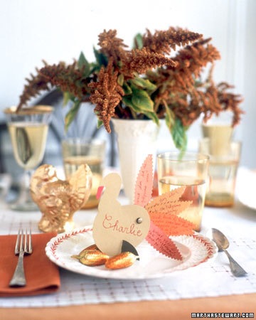 [Thanksgiving table setting 1.marthastewart.com[5].jpg]