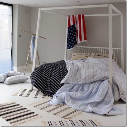 Beach-house-bedroom.livingetc