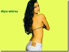 Diya-Mirza-Sexy-Wallpapersihjuy889hu8ni