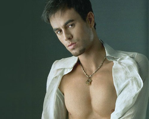 [Enrique Iglesias shirtless 265[8].jpg]