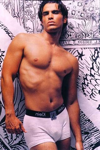 [EduardoVerasteguishirtless5.jpg]
