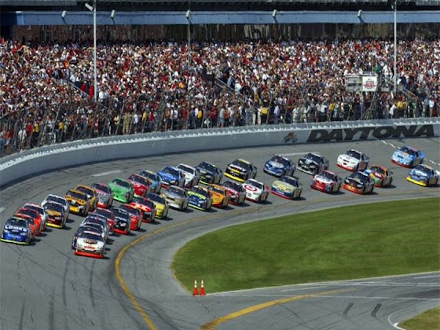Link to Do Not Click If You Are A Nascar Fan (PIC)