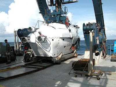 alvin_on_deck_600.jpg