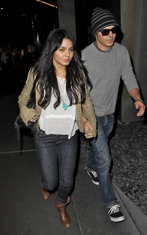 %Lady Gaga Justin Bieber Zac y Vanessa; de la MANO por AVATAR