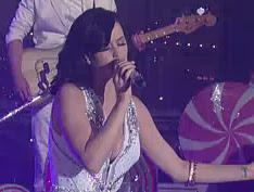 Katy Perry – Firework Video Clip