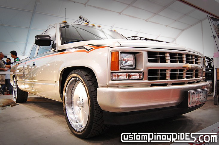 Slammed and Dubbed Out Baller Chevy Truck - CustomPinoyRides pic1