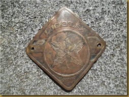 Plat logo LuckyLea Cycle : klik gambar untuk memperbesar Plat logo LuckyLea Cycle