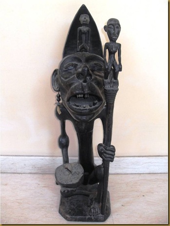Patung Asmad merbau Patung Asmad merbau