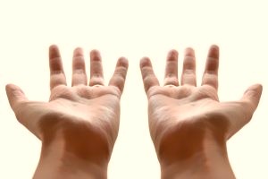 [1179752_open_hands[73].jpg]