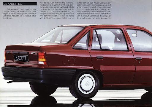 opel_kadett_sedan_1985_012.jpg