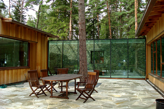 Modern Vila Design Architecture Wooden Home Decorating Courtyard modern wooden home design courtyard decorating