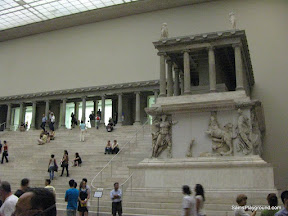 Pergamon Museum - Berlin-10.JPG