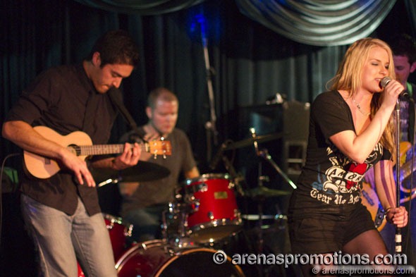 [SaraHaze_20100121_0192[2].jpg]