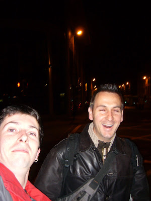 Gus &amp; Arnaud, juste sorti du car venant de Prestwick !