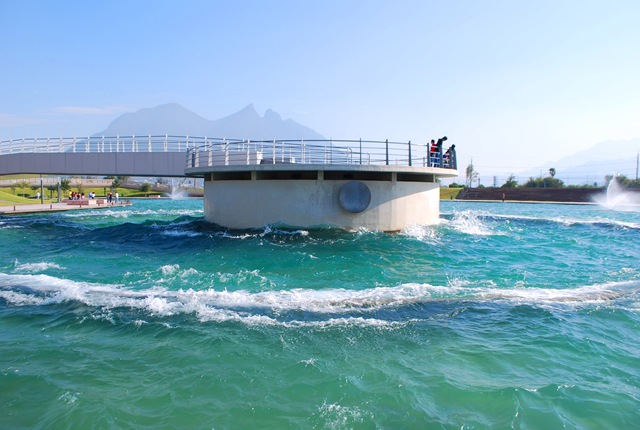 [Monterrey 017[4].jpg]