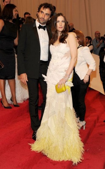 [RICCARDO-TISCI--LIV-TYLER2.jpg]