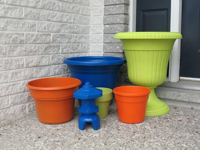 [planters 1[4].jpg]