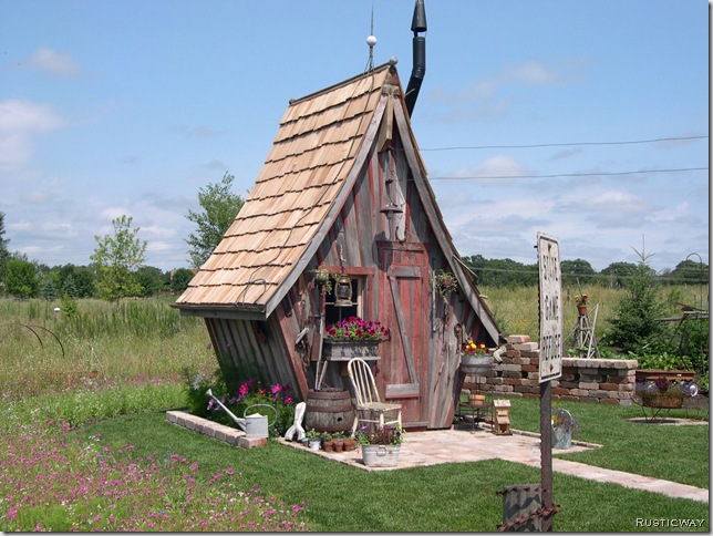 Garden shed used for repotting plants1 rusticway