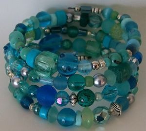 [mary maureen memory bracelet crystal crescent[3].jpg]