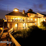 200908 gearshift breakwater beach 248 copy.jpg