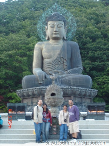 [Statue of Lord Budhha[10].jpg]