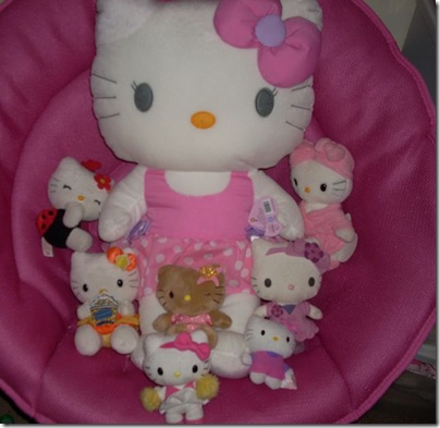 Hello Kitty 9