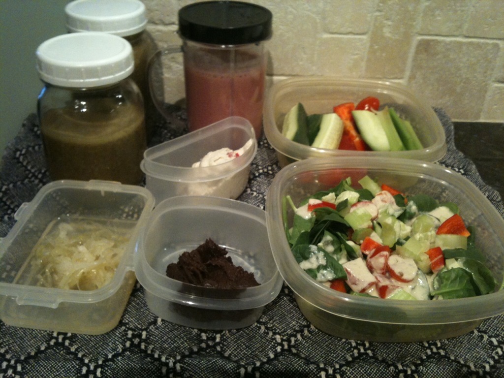 [faye lunchbox horizontal[8].jpg]